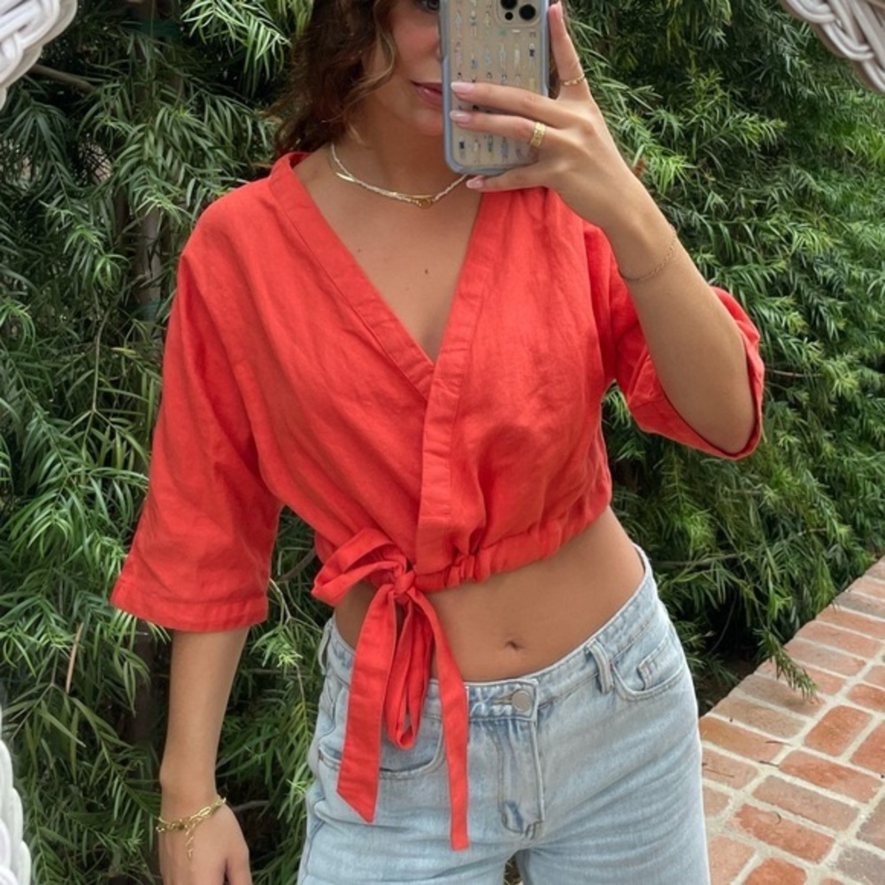 Urban Outfitters Orange/Red Tie-Front V-Neck Cotton/linene Crop Top Large